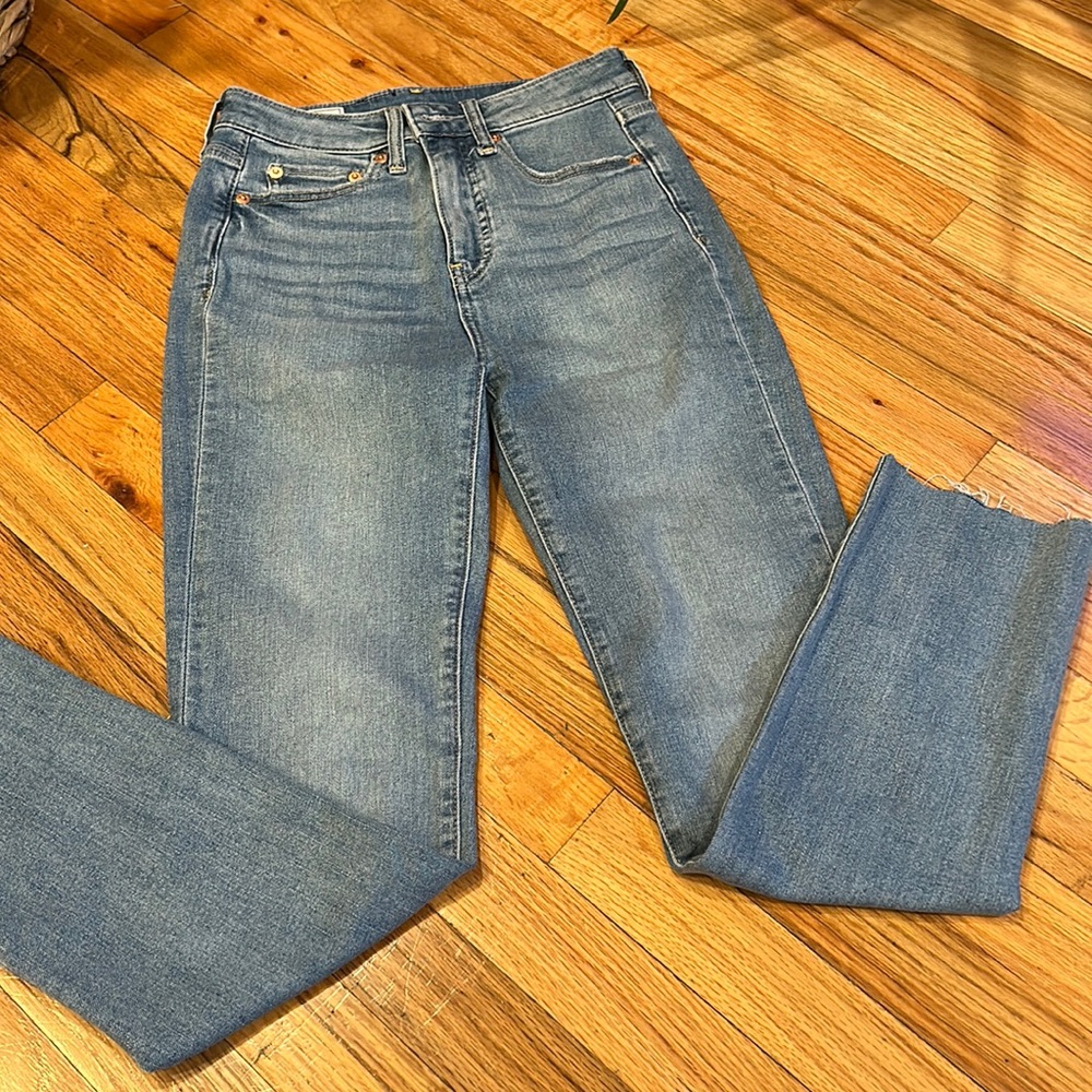 Gap Classic Straight High Rise Jeans